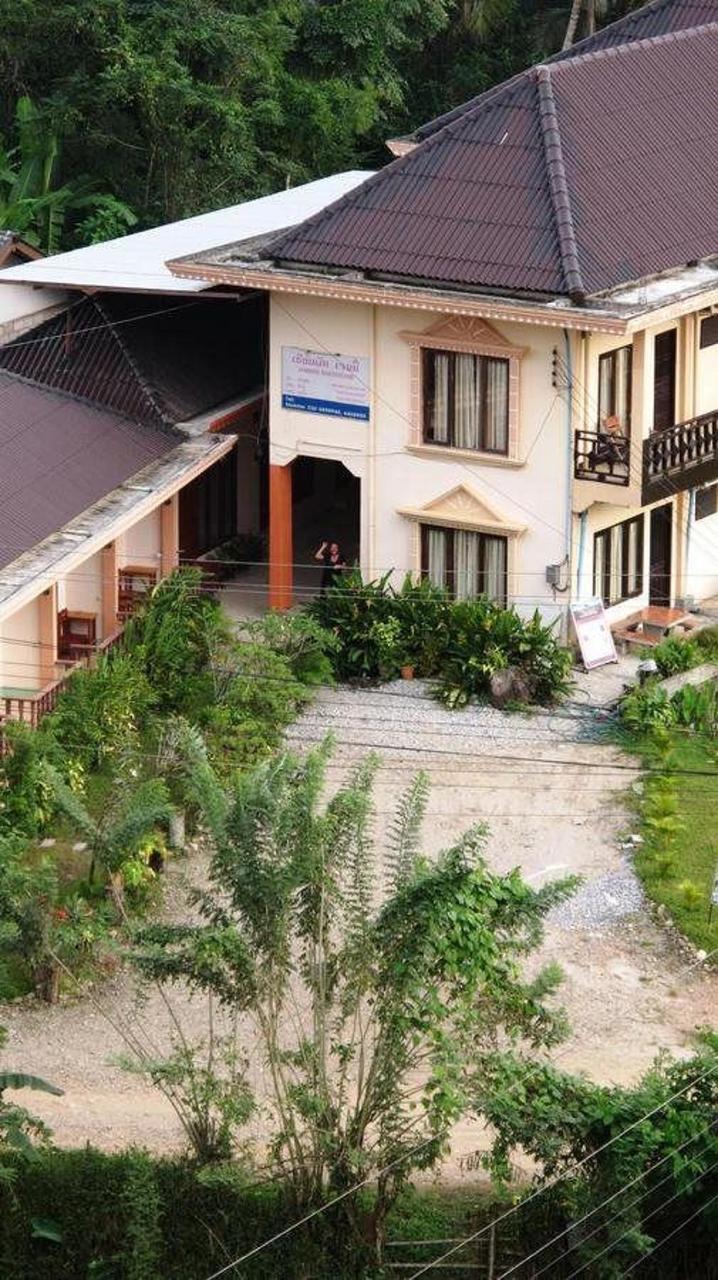 Jammee Guesthouse Vang Vieng Exterior photo